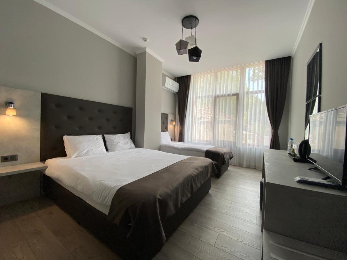Comfort Guest Rooms Kazanlŭk Dış mekan fotoğraf