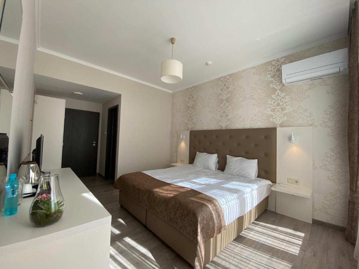 Comfort Guest Rooms Kazanlŭk Dış mekan fotoğraf