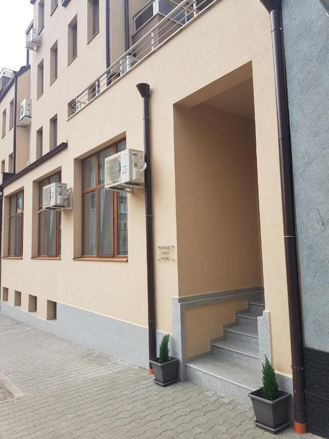 Comfort Guest Rooms Kazanlŭk Dış mekan fotoğraf